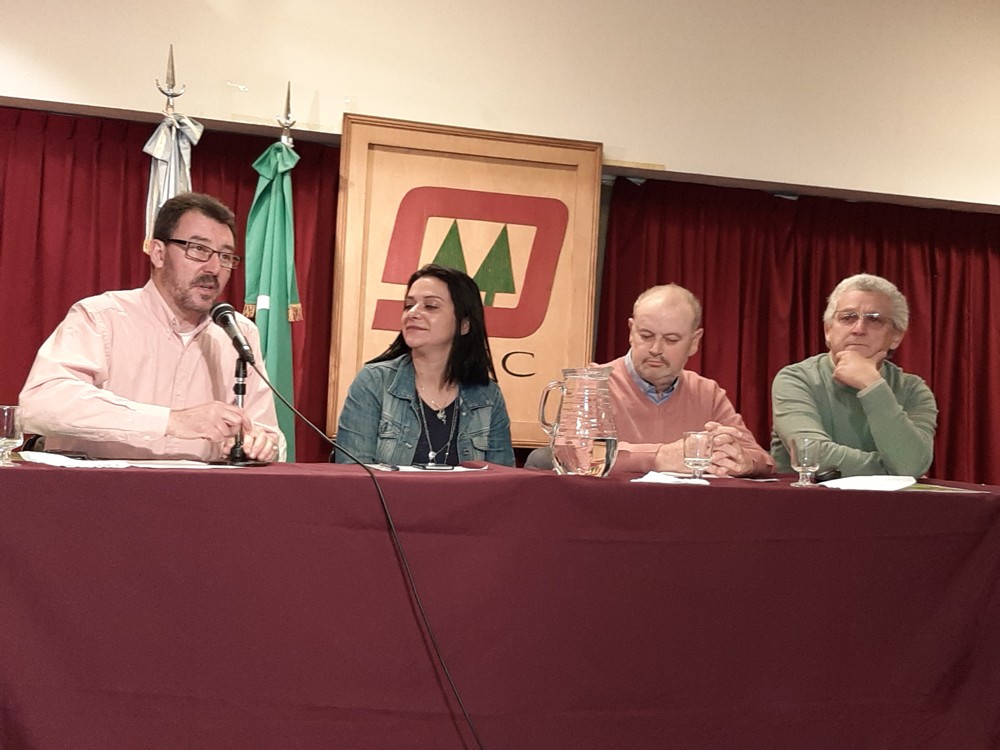 Ricardo D. Gil - Claudia Schepes - Martín Amandain - Gabriel Justiniano