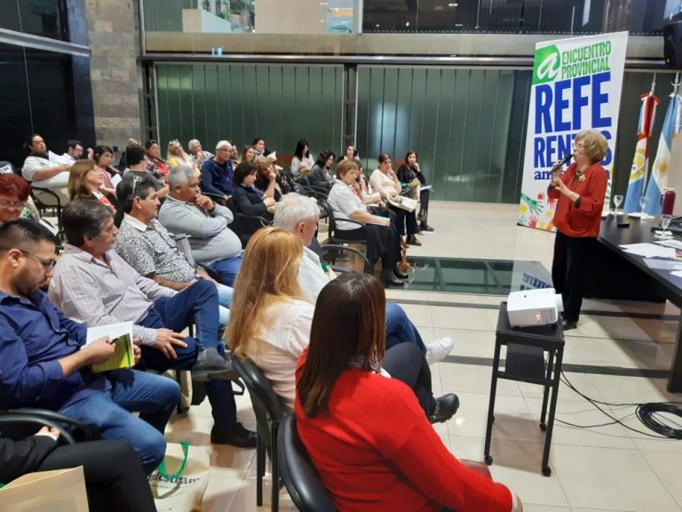 Estrella en charla de Valores