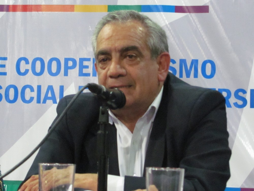 Dr. Carlos Iannizzotto
