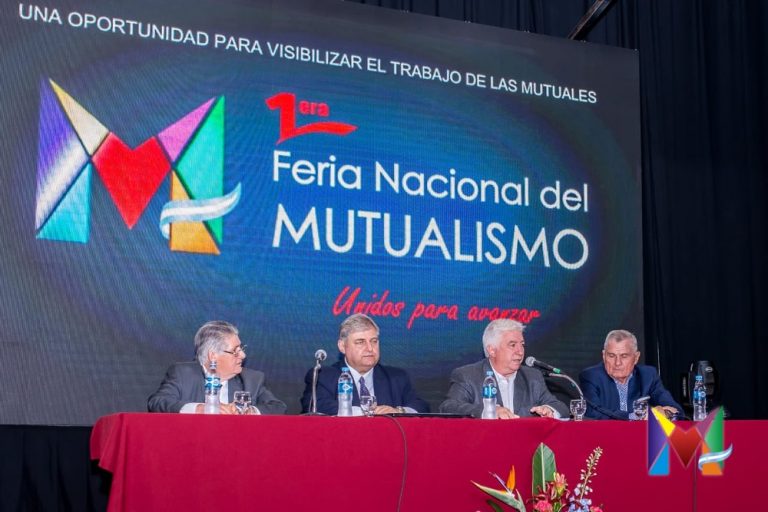 Panel Día Mutualismo