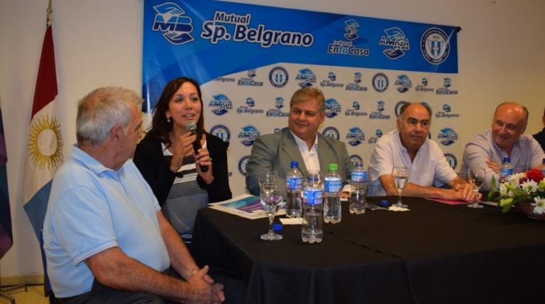 Nora Landart en panel