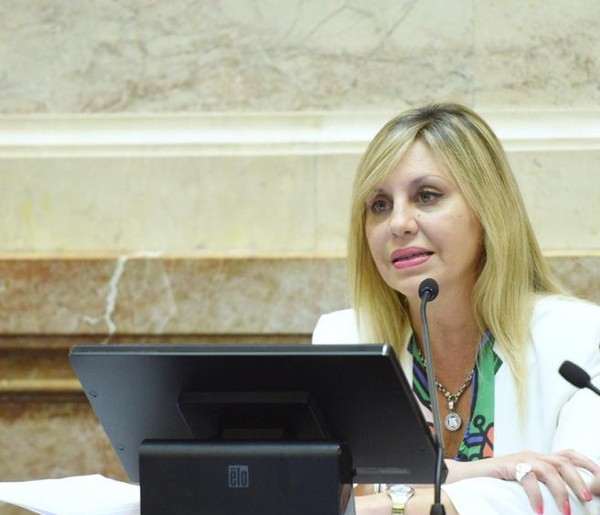 Maria de los Angeles Sacnun