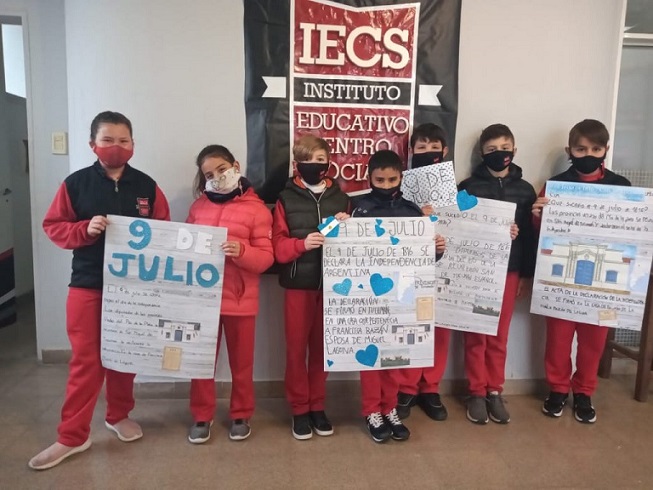 Jóvenes con certificado