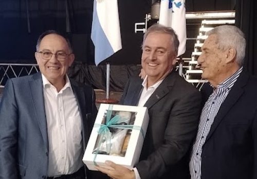 Reconocimiento a Dr. Ariel Guarco